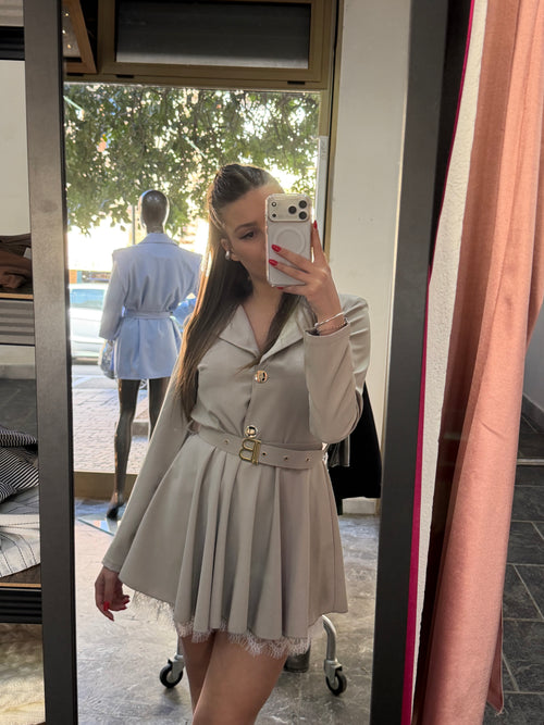 Abito Blazer con Gonna a Ruota e Pizzo Taupe