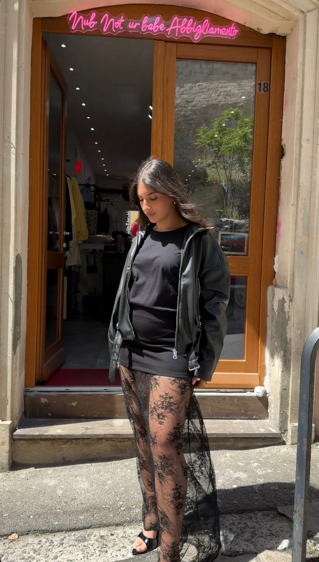 Gonna Lunga in Pizzo Trasparente Nero