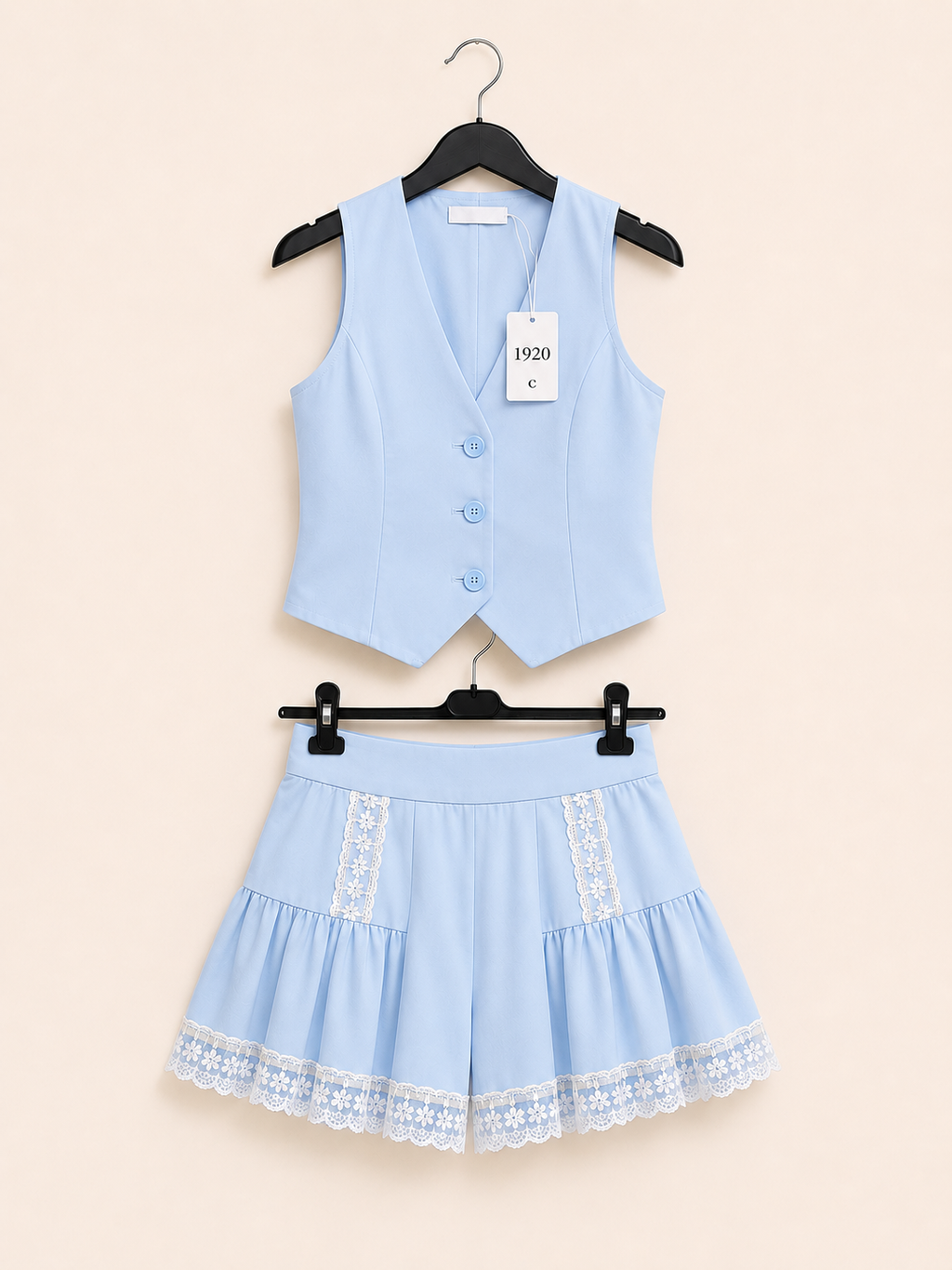 Coordinato Corto Azzurro con Gilet e Gonna