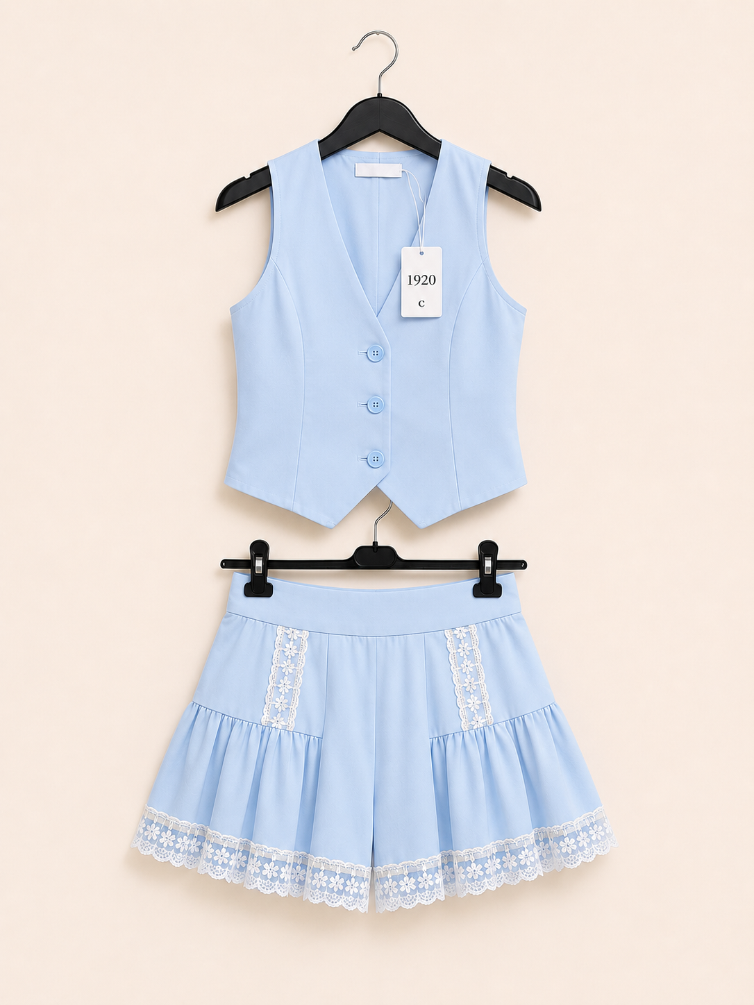 Coordinato Corto Azzurro con Gilet e Gonna