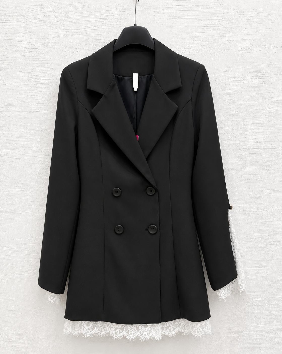 Blazer Dress Nero con Dettaglio in Pizzo