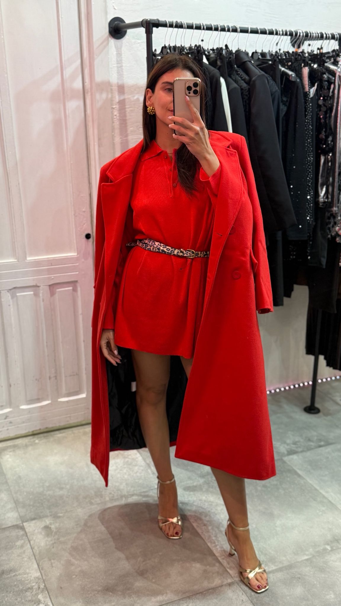 Capotto rosso con spalline (taglia unica )