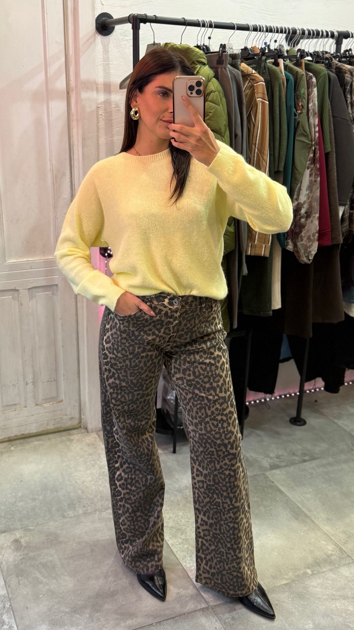 Jeans over a vita alta maculati