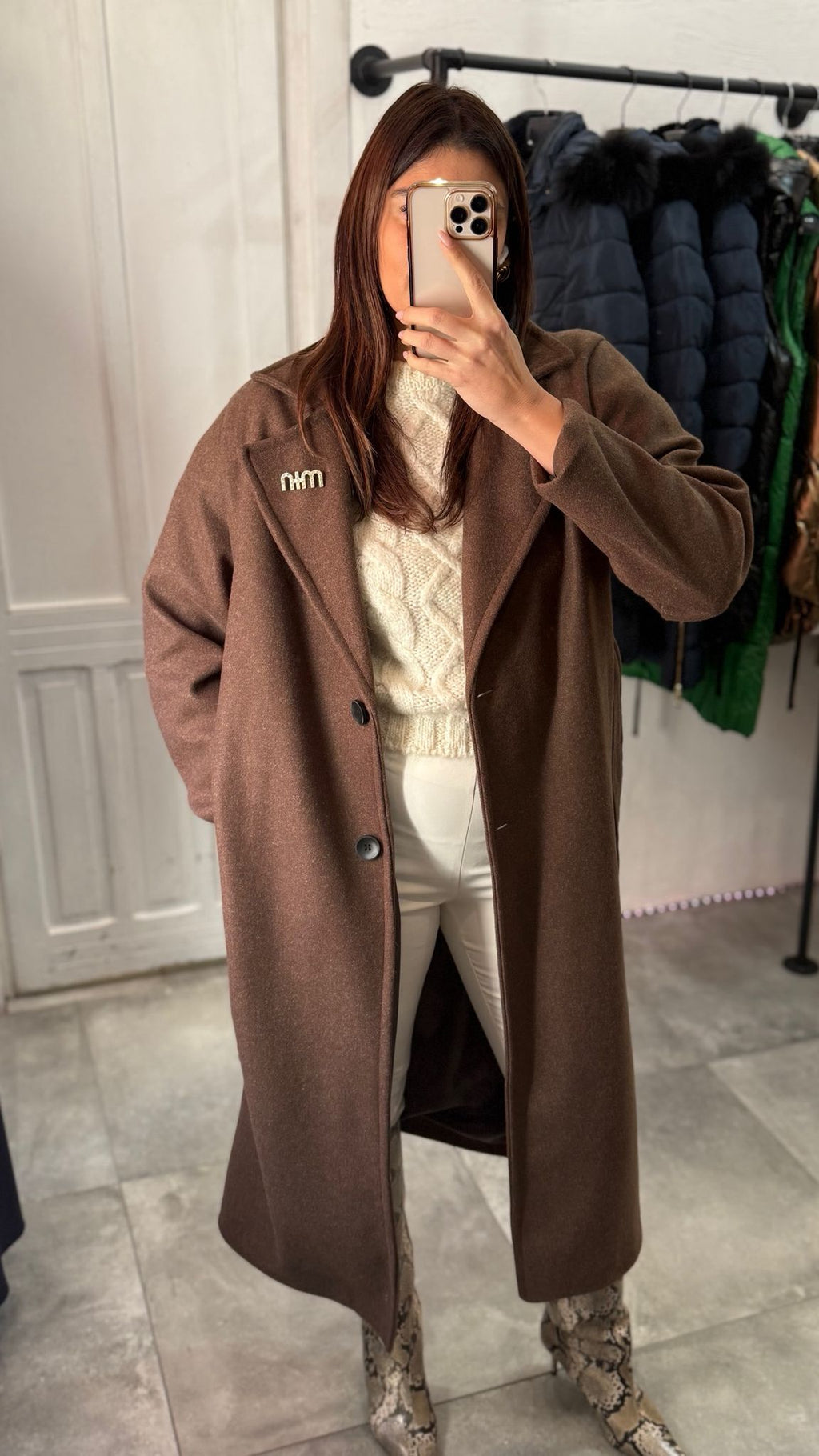 Capotto con spilla ( taglia unica )