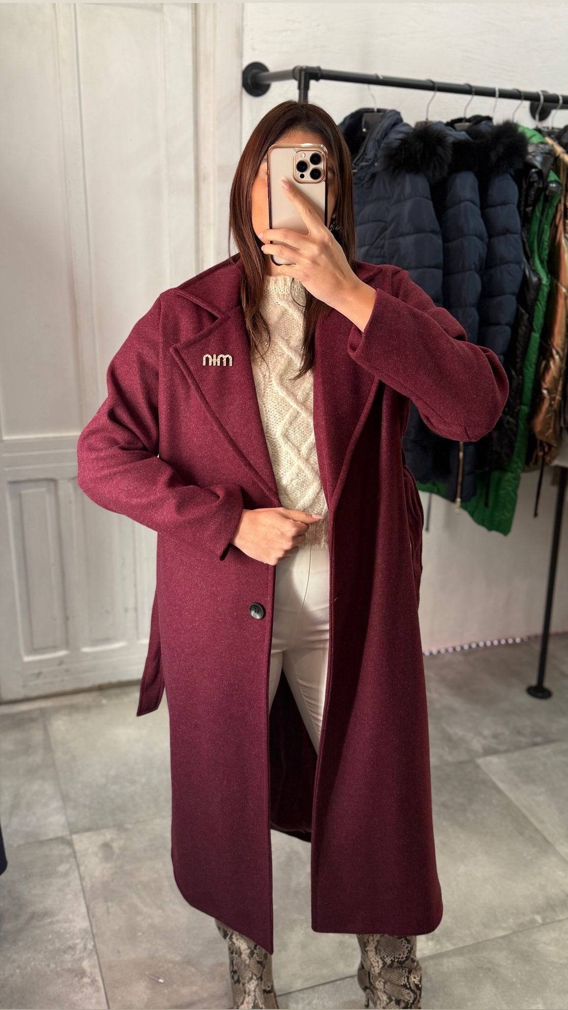 Capotto con spilla ( taglia unica )