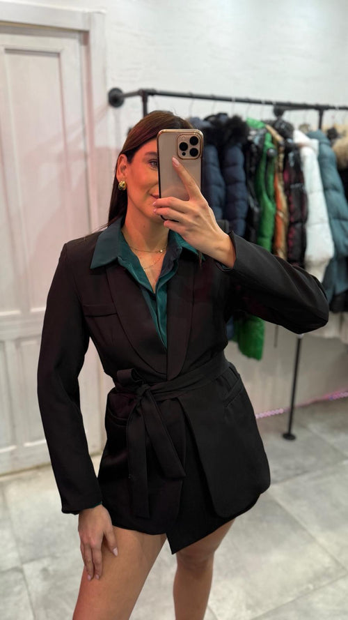 Blazer con cintura e spalline taglia UNICA